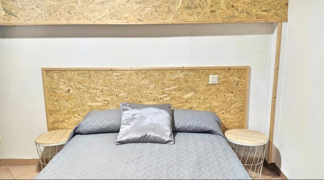 Apartament Macabeu Cim Apartaments Корнуделья Экстерьер фото